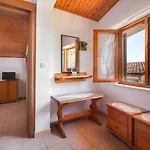 Ante M Apartamento *